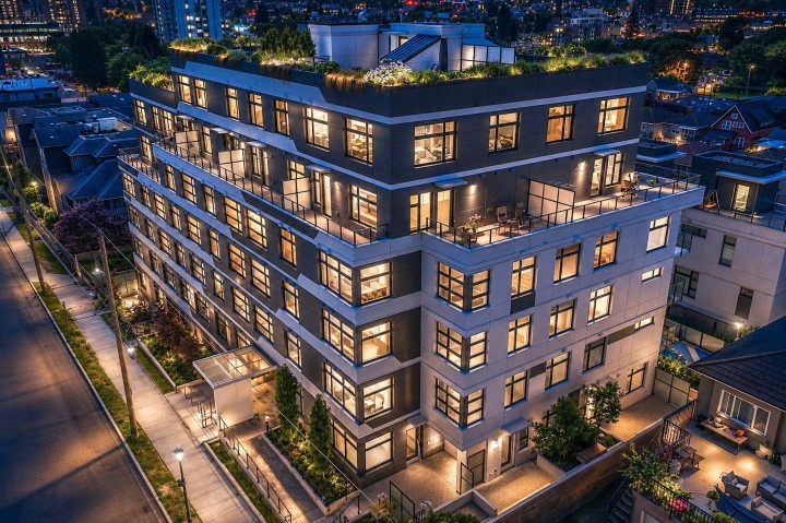Photo 1 at 410 - 3264 Vanness Avenue, Collingwood VE, Vancouver East