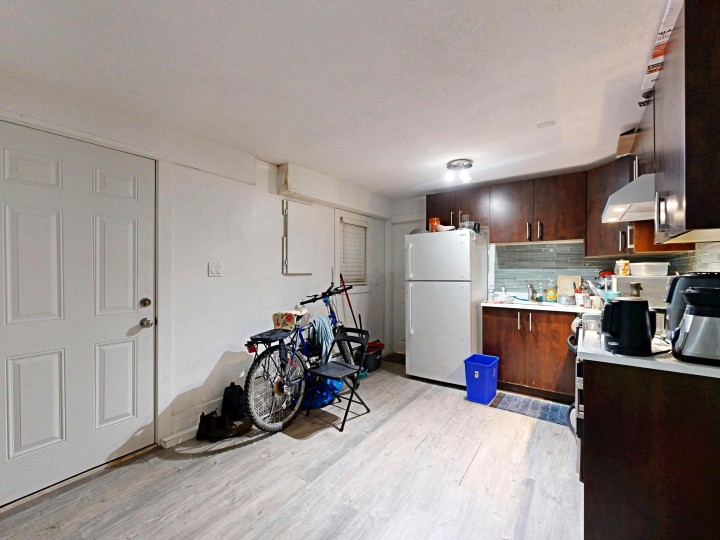 Photo 31 at 7882 Windsor Street, South Vancouver, Vancouver East