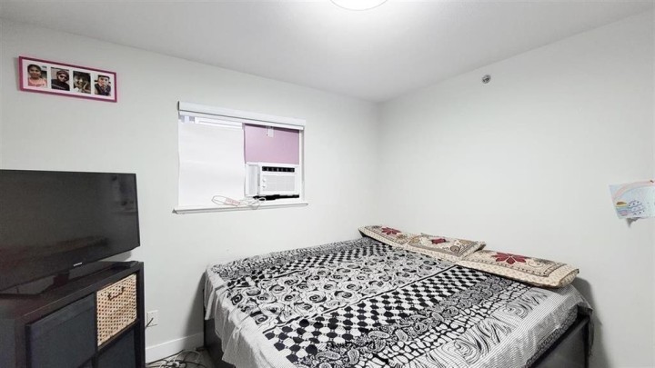 Photo 13 at 7480 Main Street, South Vancouver, Vancouver East
