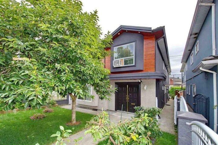 Photo 18 at 7480 Main Street, South Vancouver, Vancouver East