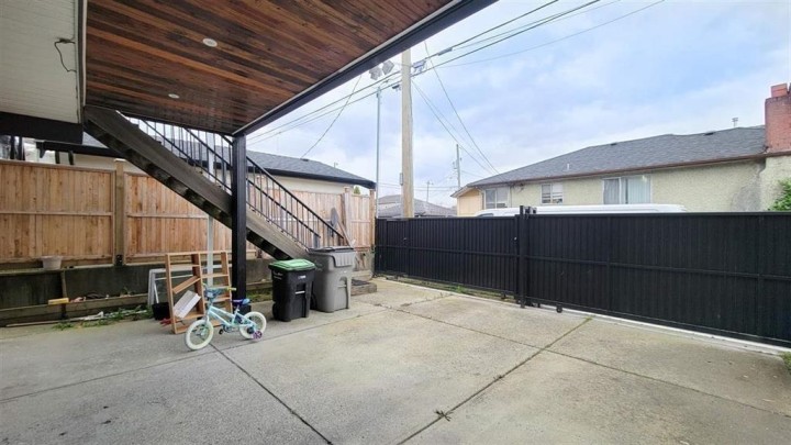Photo 19 at 7480 Main Street, South Vancouver, Vancouver East