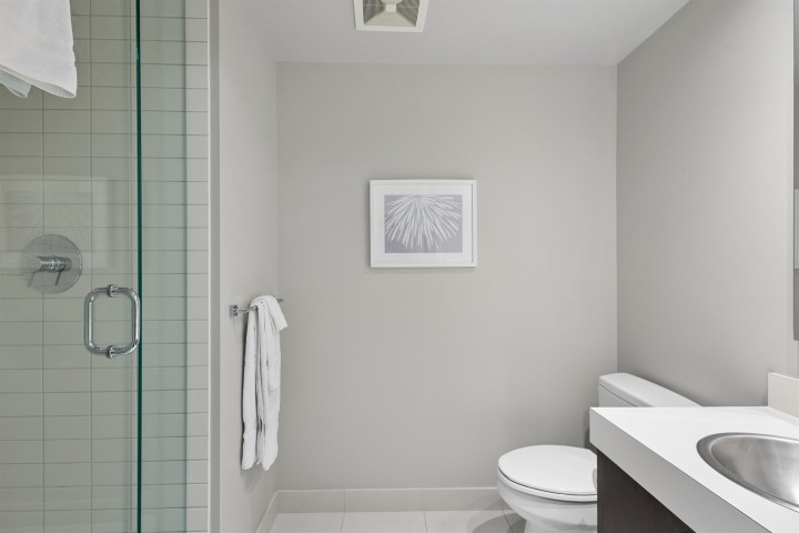 Photo 10 at 701 - 2851 Heather Street, Fairview VW, Vancouver West