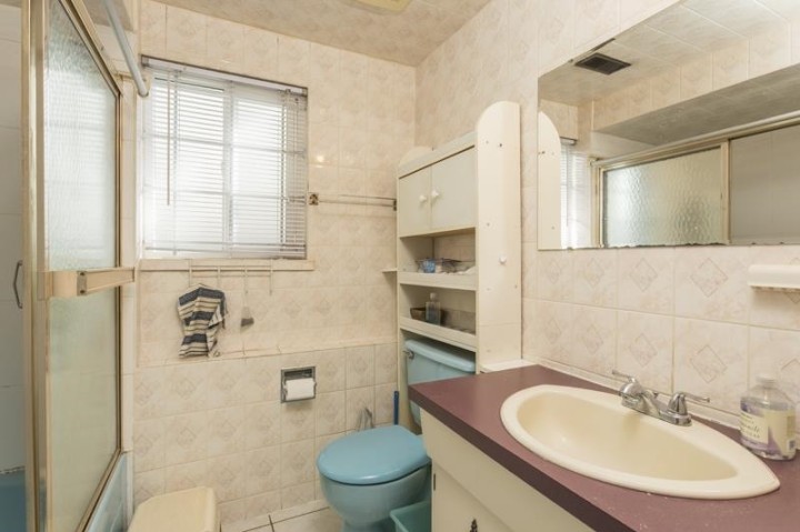 Photo 17 at 950 E 38th Avenue, Fraser VE, Vancouver East