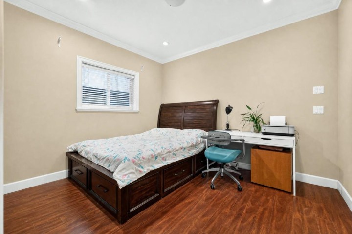 Photo 10 at 6676 Victoria Drive, Killarney VE, Vancouver East