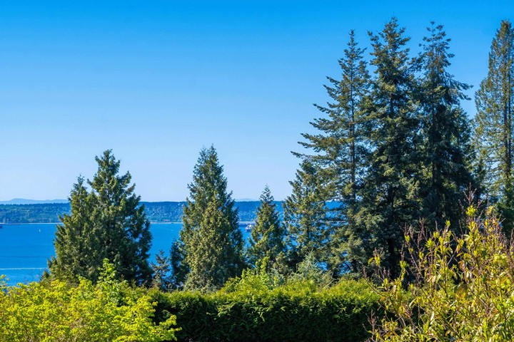 Photo 33 at 1144 Ottaburn Road, British Properties, West Vancouver