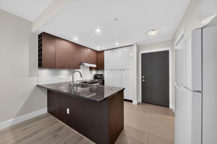 Photo 3 at 208 - 3478 Wesbrook Mall, University VW, Vancouver West