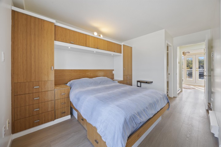 Photo 10 at 316 - 2565 W Broadway Street, Kitsilano, Vancouver West
