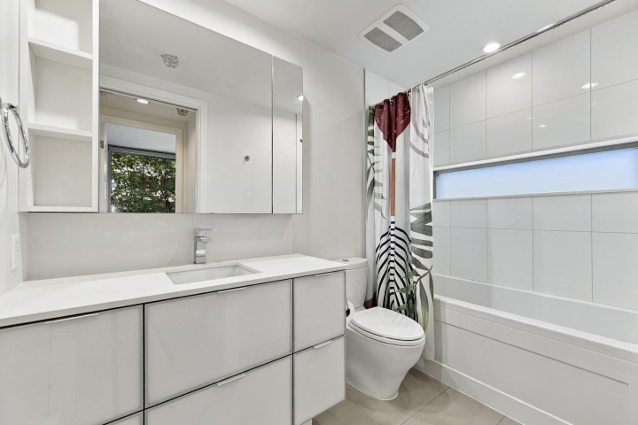 Photo 16 at 301 - 1308 Hornby Street, Downtown VW, Vancouver West