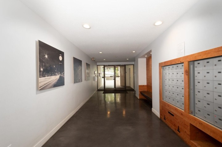Photo 26 at 105 - 2222 Prince Edward Street, Mount Pleasant VE, Vancouver East