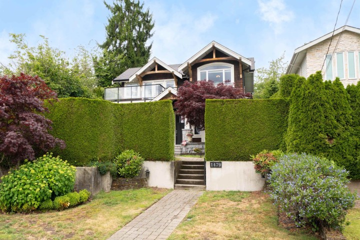 Photo 2 at 1479 Mathers Avenue, Ambleside, West Vancouver