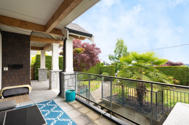 Photo 3 at 1479 Mathers Avenue, Ambleside, West Vancouver