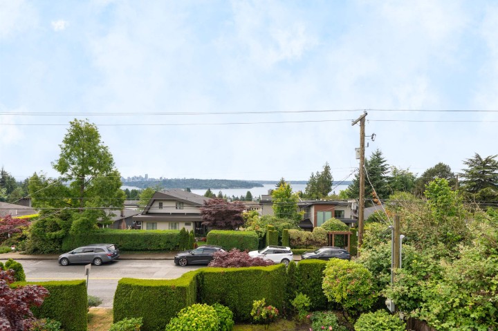 Photo 18 at 1479 Mathers Avenue, Ambleside, West Vancouver
