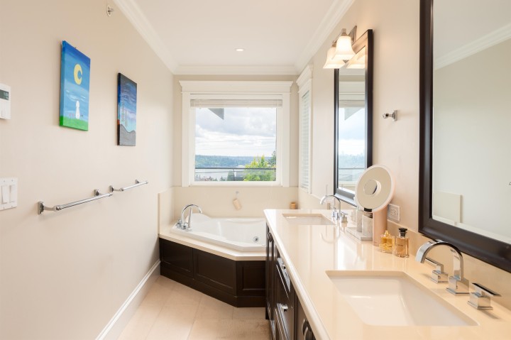 Photo 15 at 1479 Mathers Avenue, Ambleside, West Vancouver