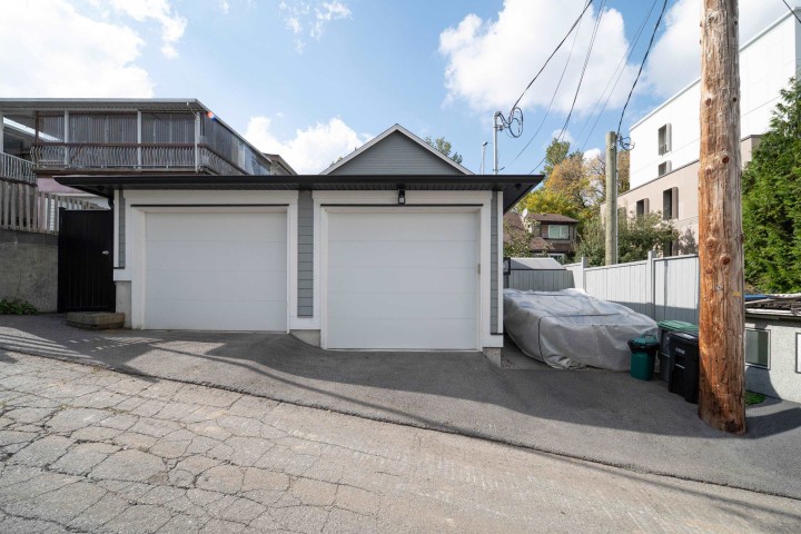 Photo 31 at 960 Renfrew Street, Renfrew VE, Vancouver East