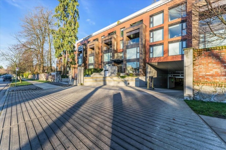 Photo 25 at 607 - 1571 W 57th Avenue, South Granville, Vancouver West