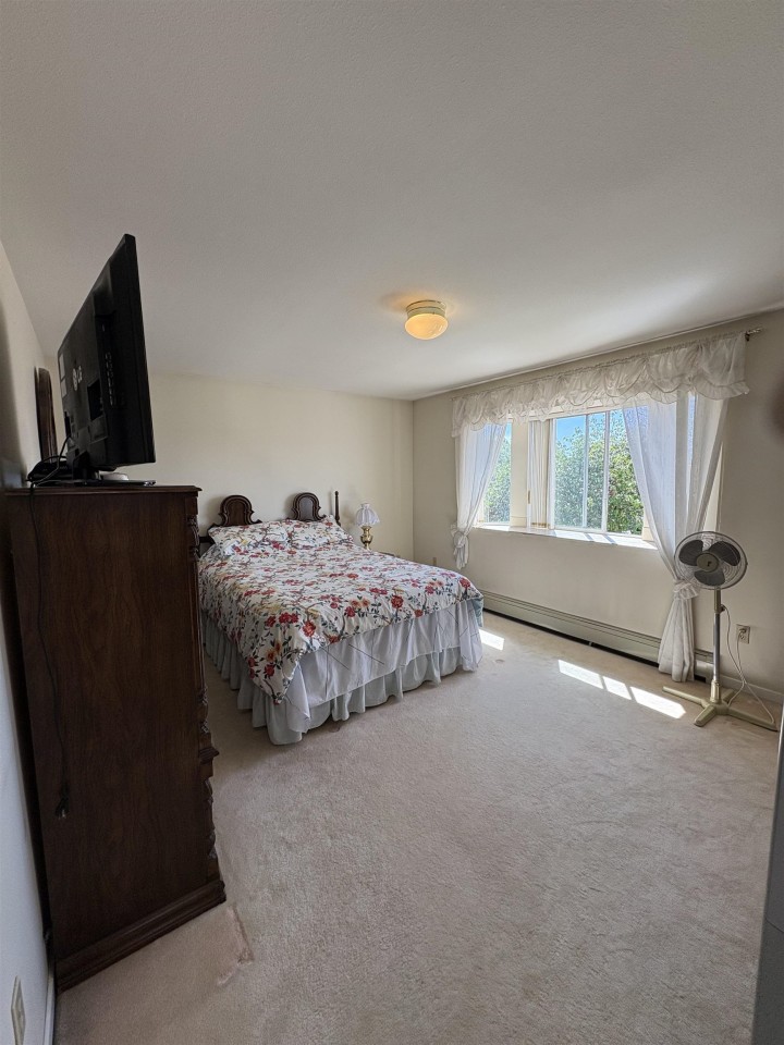Photo 23 at 5095 Nanaimo Street, Victoria VE, Vancouver East