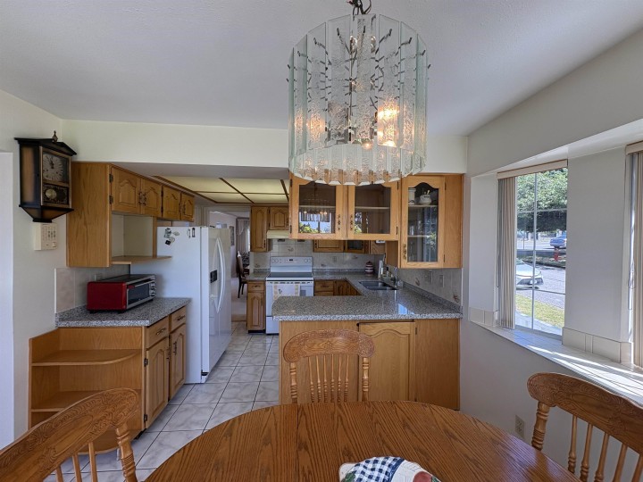 Photo 17 at 5095 Nanaimo Street, Victoria VE, Vancouver East