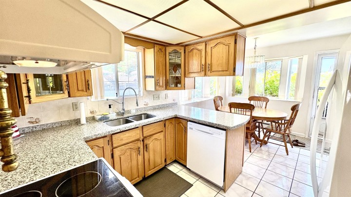 Photo 20 at 5095 Nanaimo Street, Victoria VE, Vancouver East