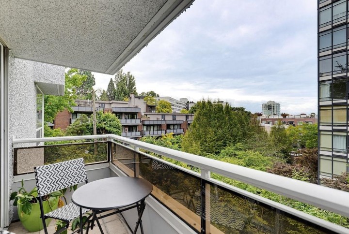 Photo 7 at 406 - 1412 W 14th Avenue, Fairview VW, Vancouver West