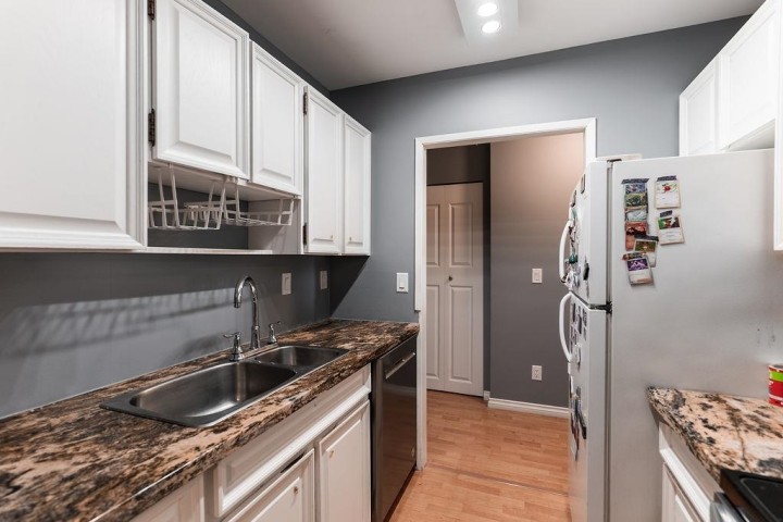 Photo 15 at 406 - 1412 W 14th Avenue, Fairview VW, Vancouver West
