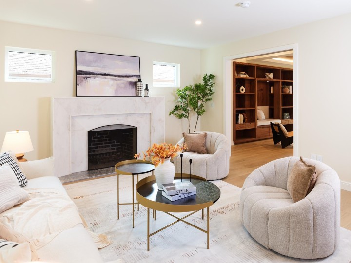 Photo 4 at 3732 W 1st Avenue, Point Grey, Vancouver West