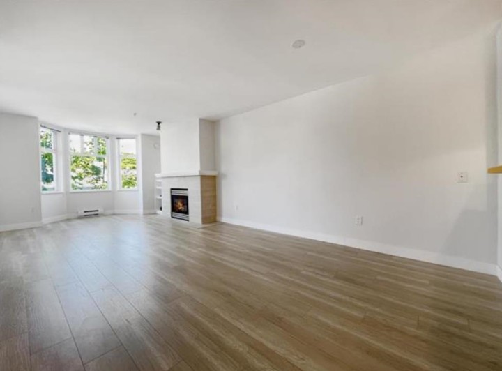 Photo 6 at 208 - 3580 W 41st Avenue, Southlands, Vancouver West