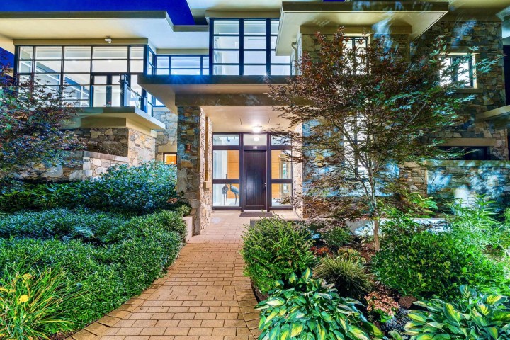 Photo 30 at 402 - 2245 Twin Creek Place, Whitby Estates, West Vancouver