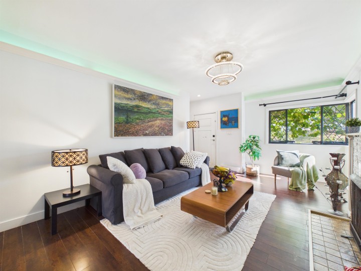 Photo 2 at 4605 Rupert Street, Collingwood VE, Vancouver East