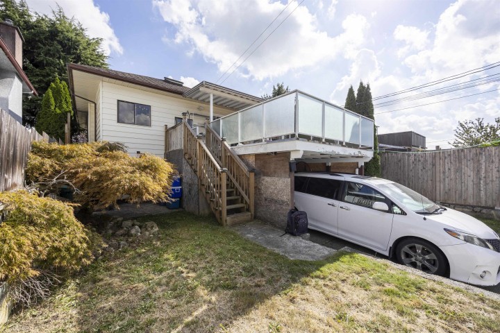 Photo 21 at 4605 Rupert Street, Collingwood VE, Vancouver East