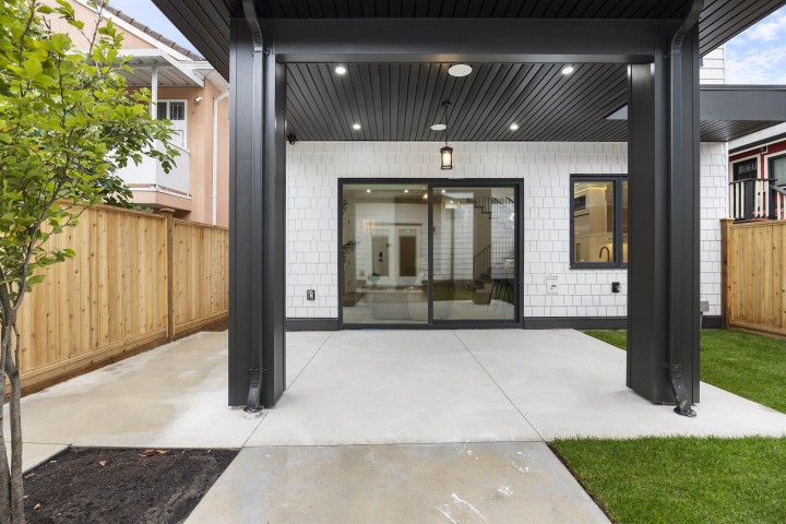 Photo 27 at 2 - 2070 E 26th Avenue, Victoria VE, Vancouver East