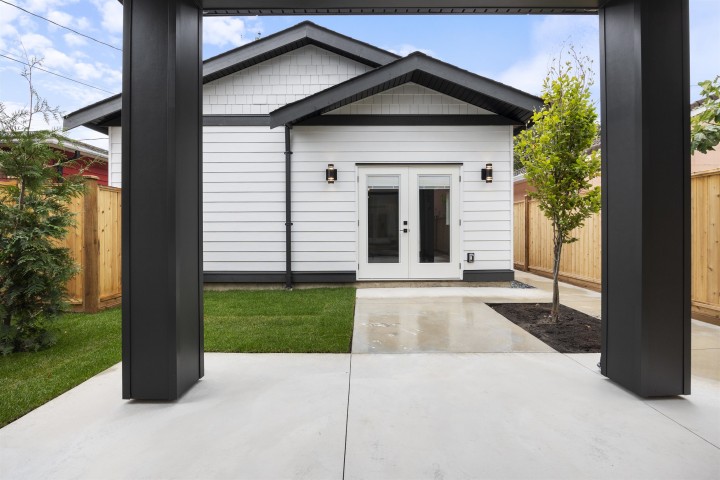Photo 28 at 2 - 2070 E 26th Avenue, Victoria VE, Vancouver East