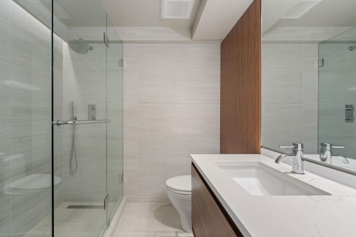 Photo 4 at 305 - 4101 Yew Street, Quilchena, Vancouver West