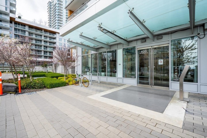 Photo 2 at 1708 - 433 Sw Marine Drive, Marpole, Vancouver West
