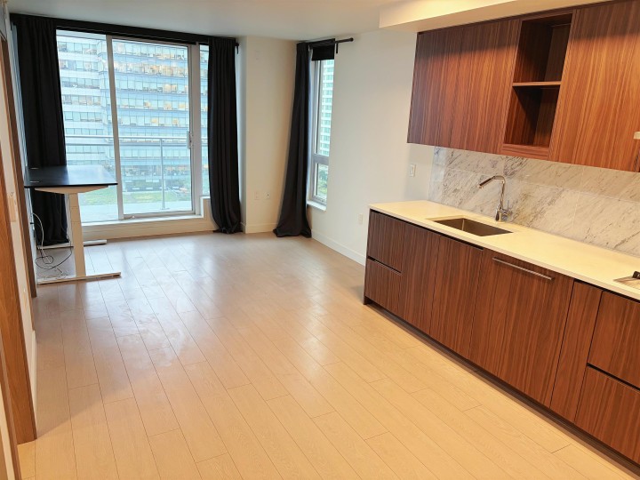 Photo 5 at 1708 - 433 Sw Marine Drive, Marpole, Vancouver West
