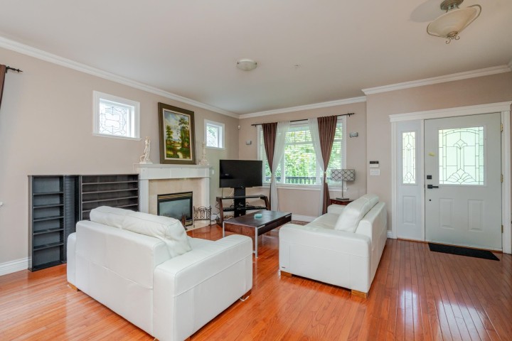 Photo 6 at 1546 E 2nd Avenue, Grandview Woodland, Vancouver East