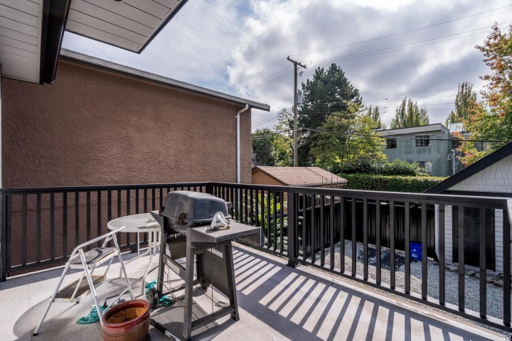 Photo 34 at 1546 E 2nd Avenue, Grandview Woodland, Vancouver East