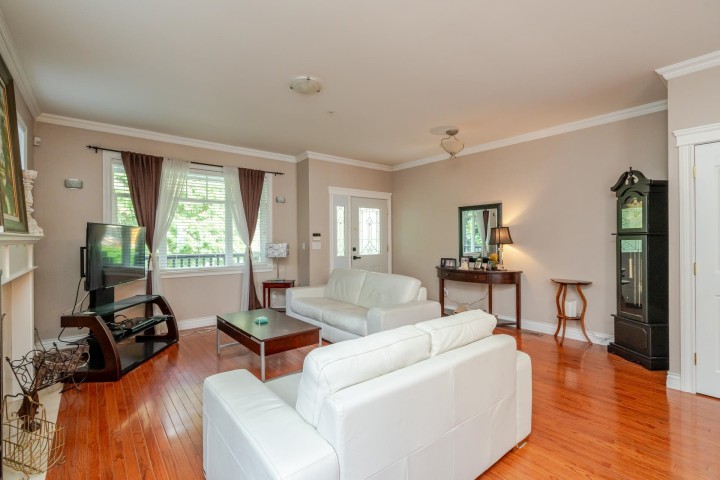 Photo 8 at 1546 E 2nd Avenue, Grandview Woodland, Vancouver East