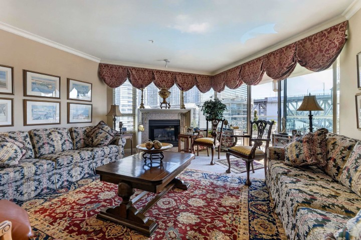 Photo 6 at 804 - 1600 Hornby Street, Yaletown, Vancouver West