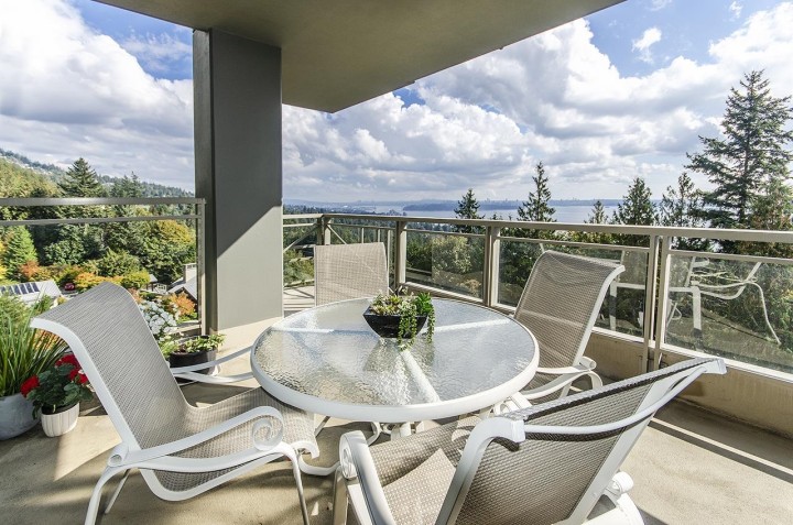 Photo 23 at 801 - 3335 Cypress Place, Cypress Park Estates, West Vancouver