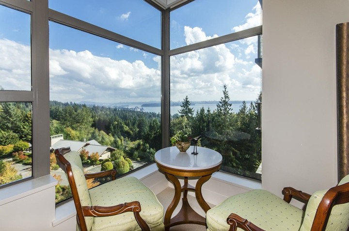 Photo 13 at 801 - 3335 Cypress Place, Cypress Park Estates, West Vancouver