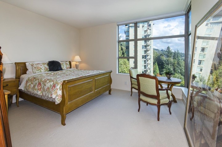 Photo 12 at 801 - 3335 Cypress Place, Cypress Park Estates, West Vancouver