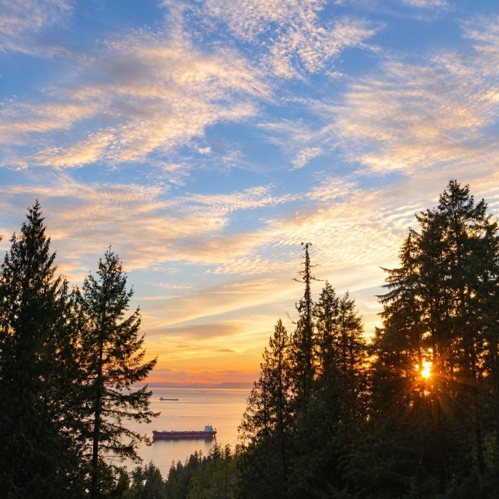 Photo 4 at 801 - 3335 Cypress Place, Cypress Park Estates, West Vancouver