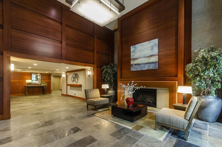 Photo 25 at 801 - 3335 Cypress Place, Cypress Park Estates, West Vancouver