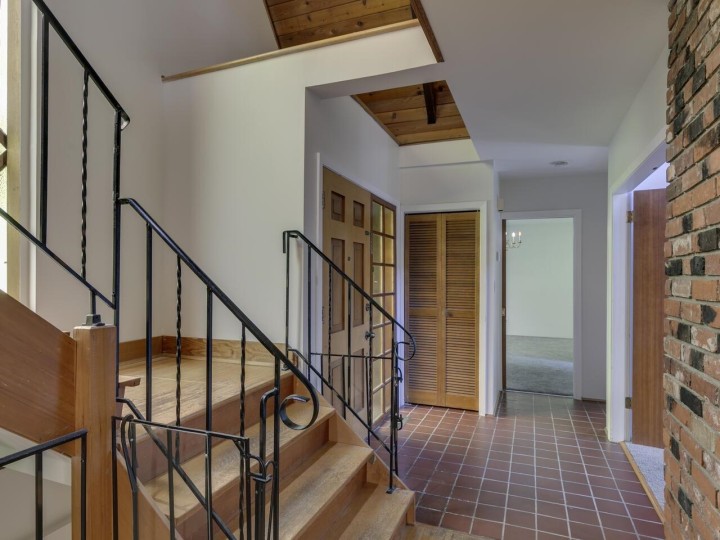 Photo 7 at 3904 Westridge Avenue, Bayridge, West Vancouver