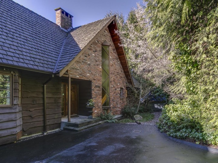 Photo 1 at 3904 Westridge Avenue, Bayridge, West Vancouver