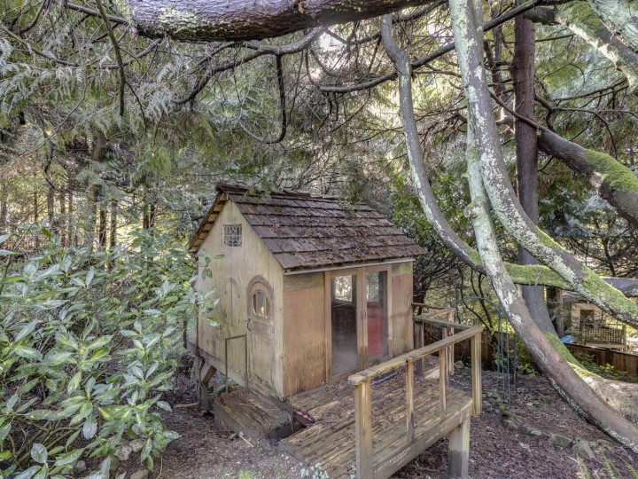 Photo 38 at 3904 Westridge Avenue, Bayridge, West Vancouver