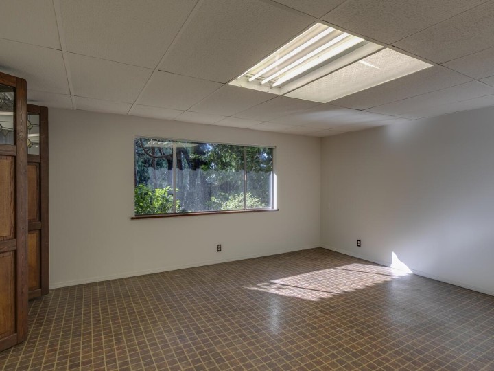 Photo 35 at 3904 Westridge Avenue, Bayridge, West Vancouver