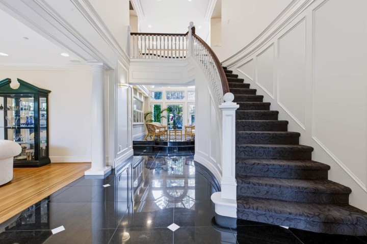 Photo 4 at 1330 Minto Crescent, Shaughnessy, Vancouver West