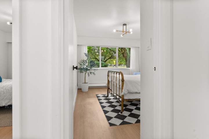 Photo 17 at 204 - 391 E 7th Avenue, Mount Pleasant VE, Vancouver East