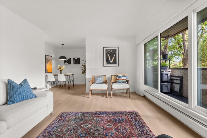 Photo 3 at 204 - 391 E 7th Avenue, Mount Pleasant VE, Vancouver East